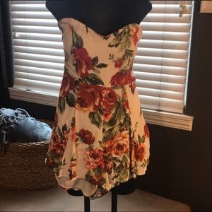 Forever 21 floral shorts romper